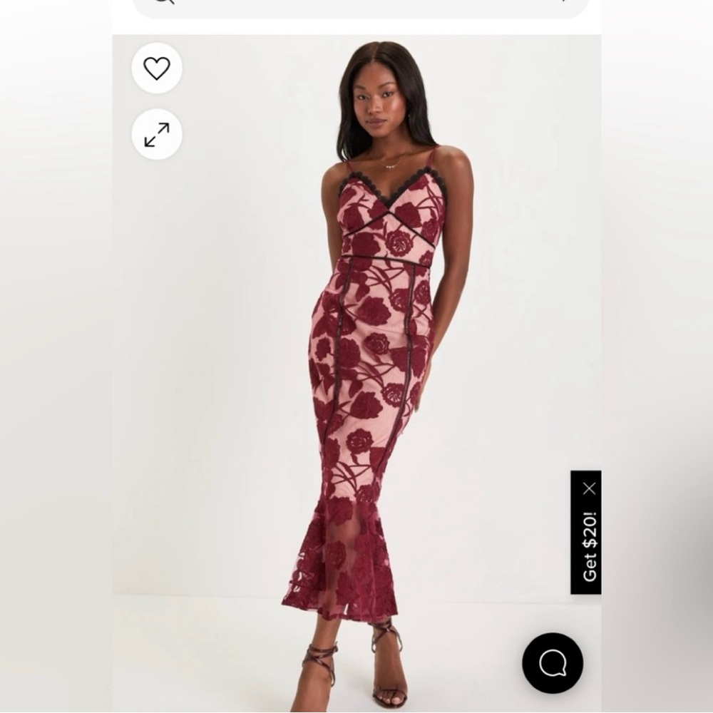 Like New: Elegant Floral Lace Dress in Burgundy